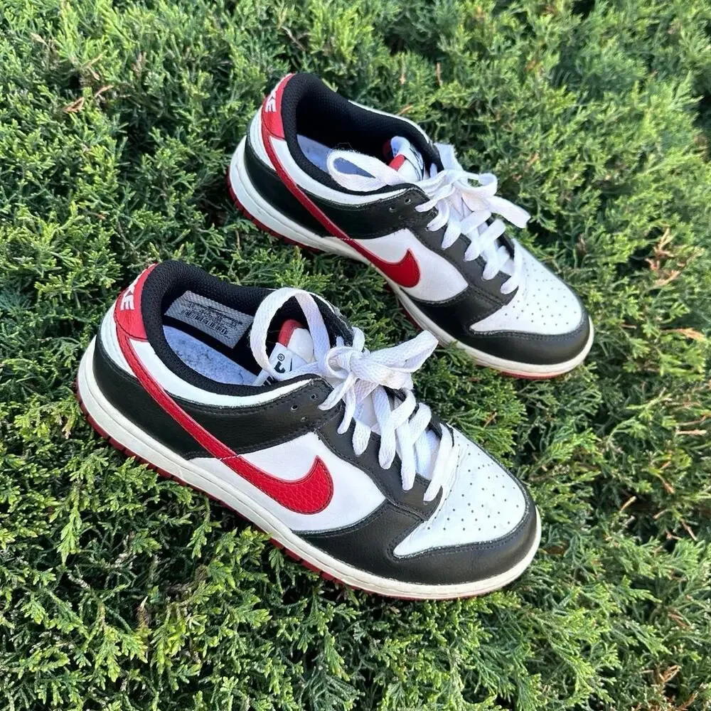 Nike Dunk Low Golf‎ Athletic Shoes Size 4Y Black White University Red